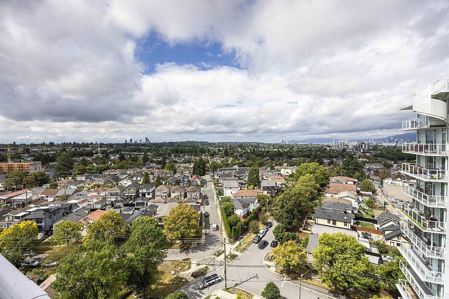 1709 2221 E 30 Avenue Vancouver, BC - 8