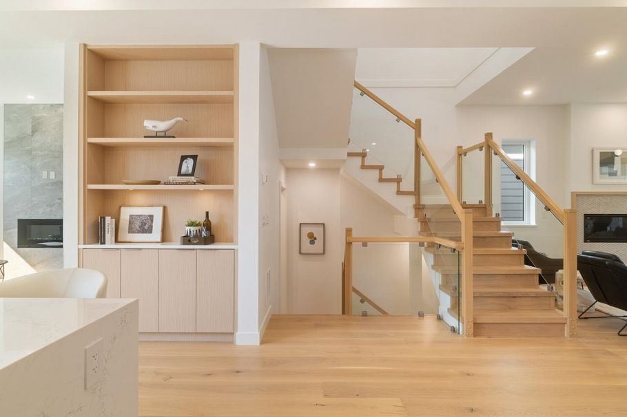 619 E 22nd Street North Vancouver, BC - 11