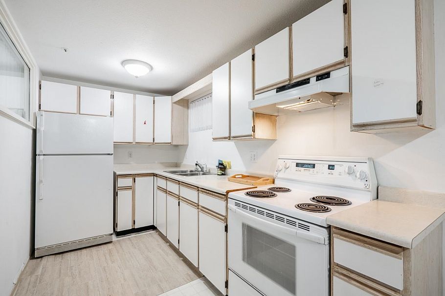 4111 Rupert Street Vancouver, BC - 24