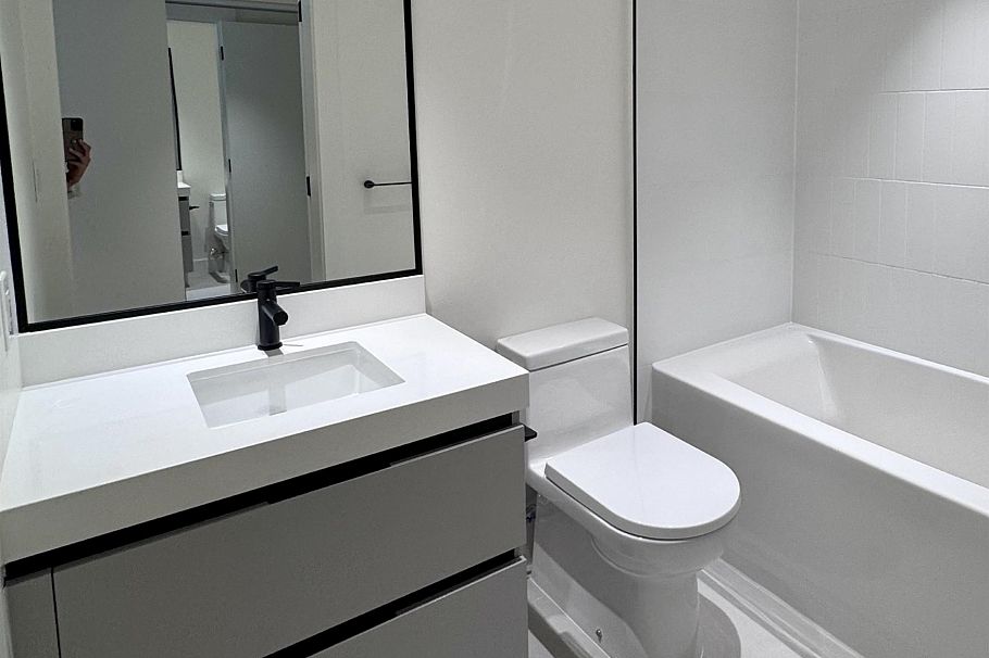 203 2235 E Broadway Vancouver, BC - 7