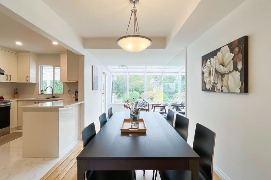 316 W Queens Road North Vancouver, BC - 8