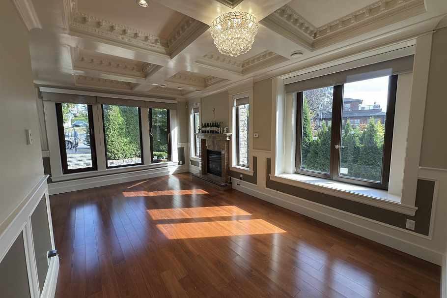 7689 Jasper Crescent Vancouver, BC - 7