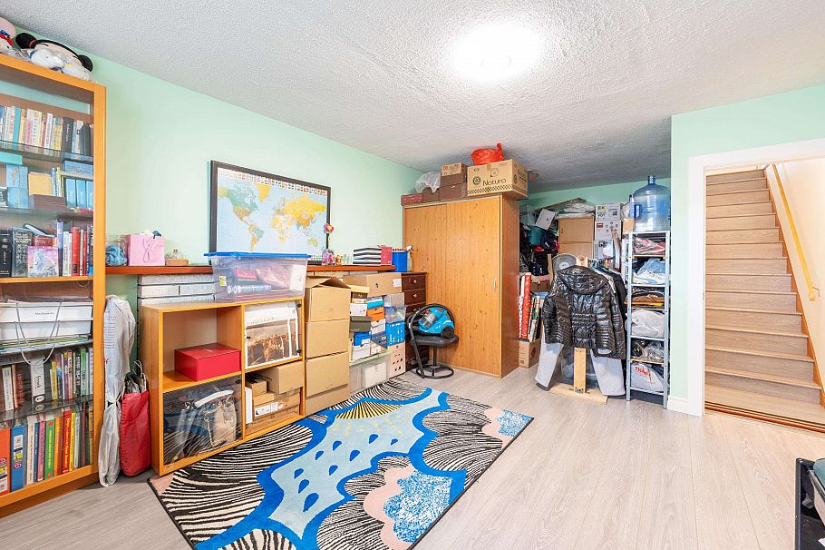 1465 E 49th Avenue Vancouver, BC - 12