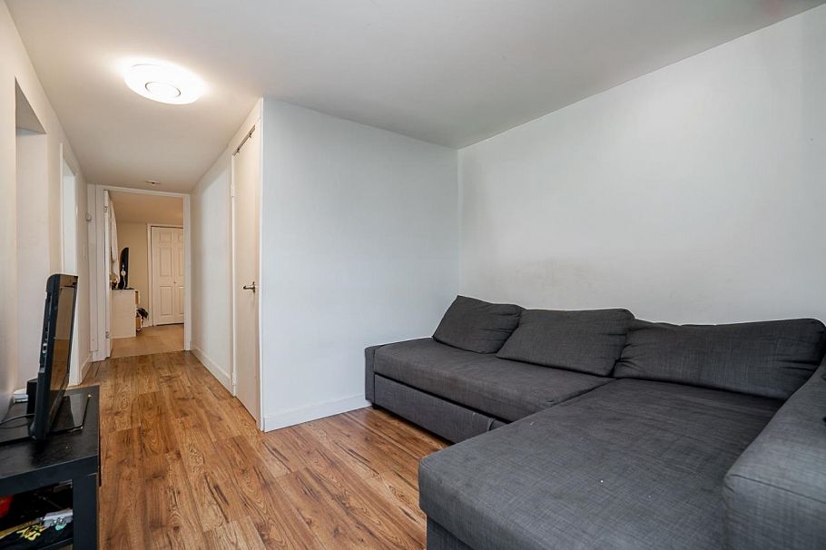 3099 W 6th Avenue Vancouver, BC - 16