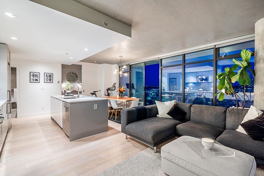 2305 108 W Cordova Street Vancouver, BC - 8