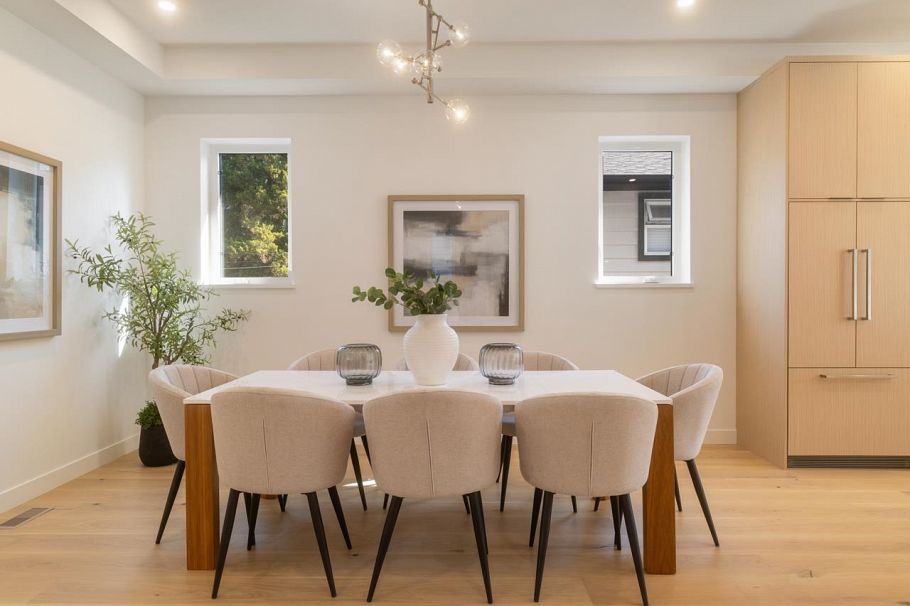 619 E 22nd Street North Vancouver, BC - 6