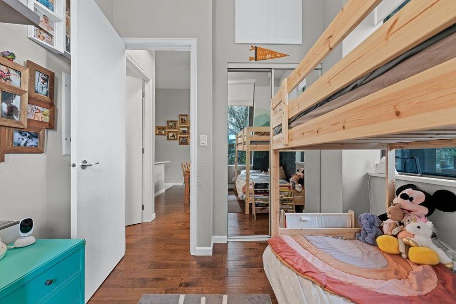 103 170 W 1st Street North Vancouver, BC - 23