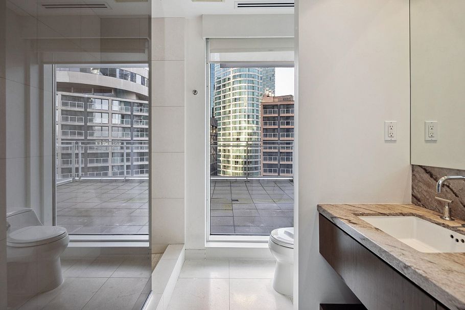 1401 1139 W Cordova Street Vancouver, BC - 24