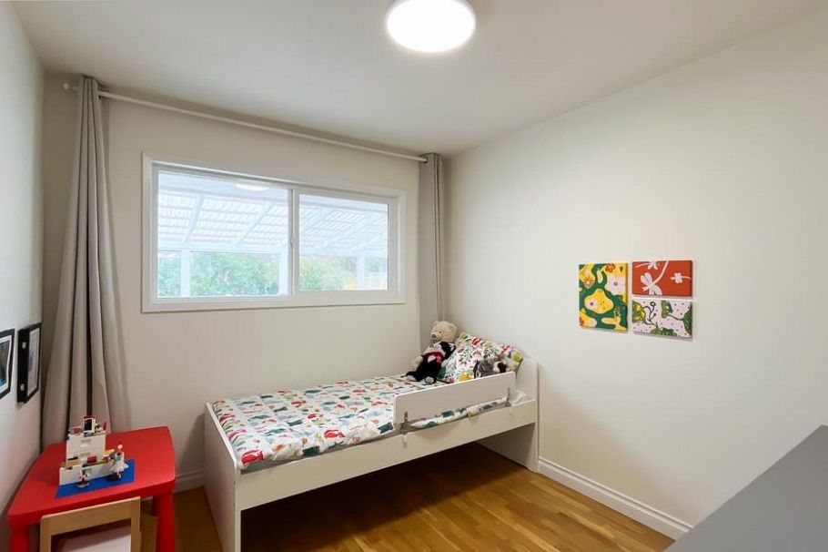 316 W Queens Road North Vancouver, BC - 24