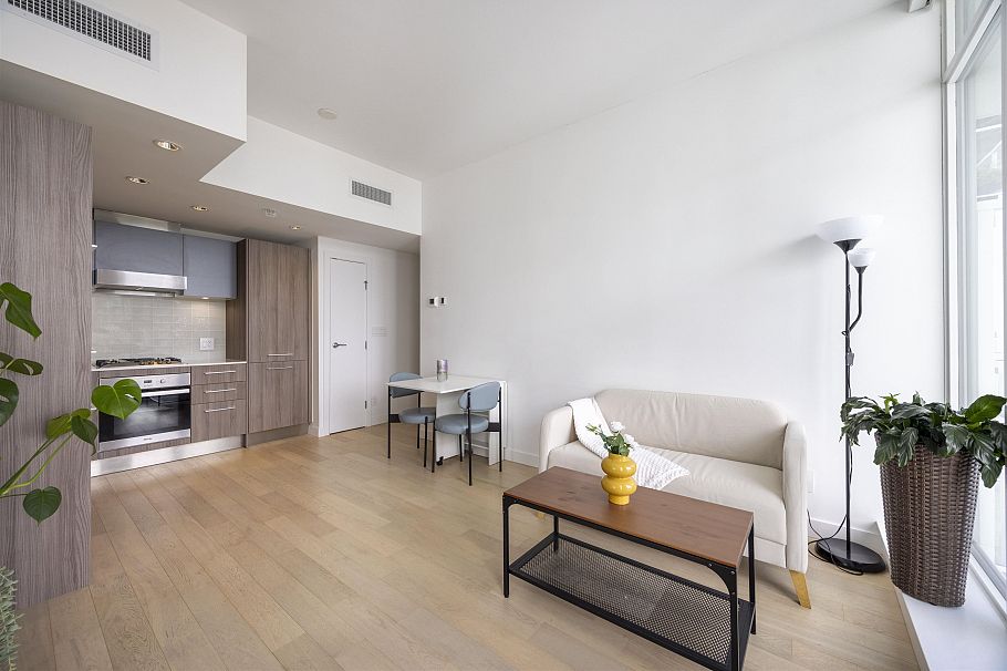 1709 2221 E 30 Avenue Vancouver, BC - 18