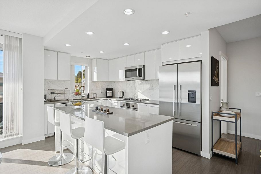 605 3281 E Kent Avenue North Vancouver, BC - 12