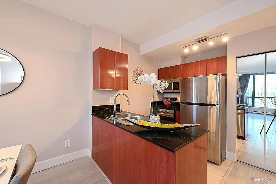 3209 1239 W Georgia Street Vancouver, BC - 12