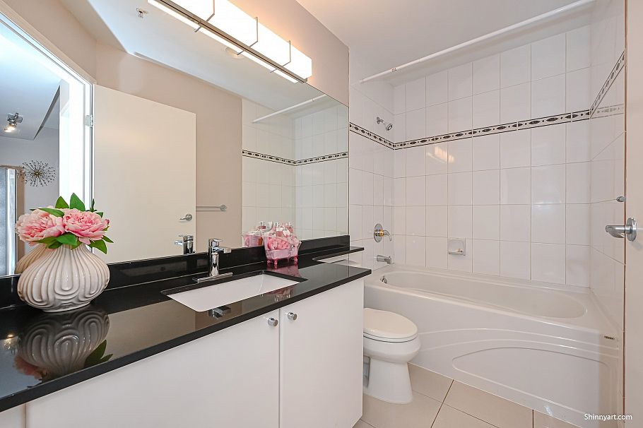 3209 1239 W Georgia Street Vancouver, BC - 17