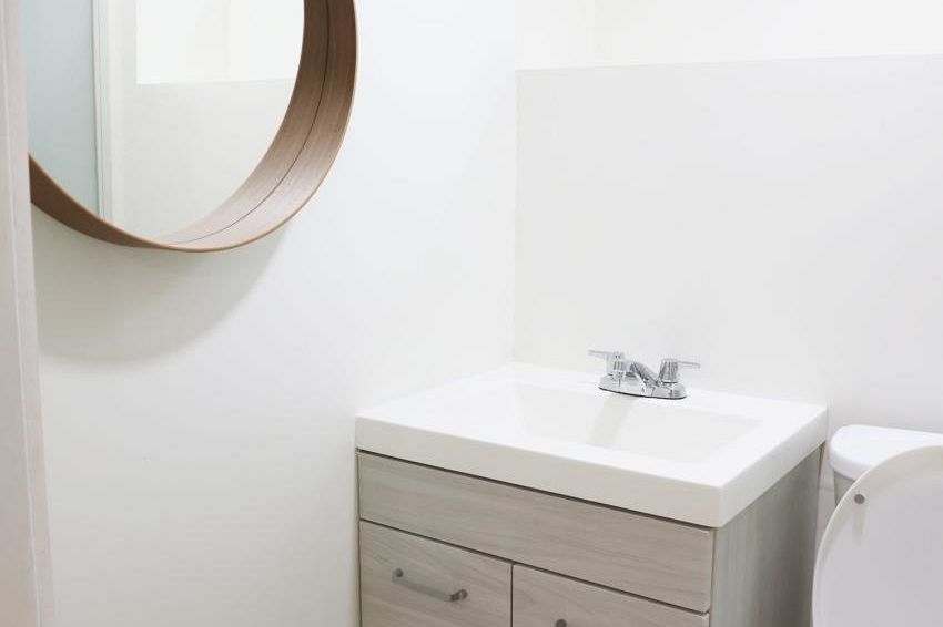 2696 W 42nd Avenue Vancouver, BC - 21