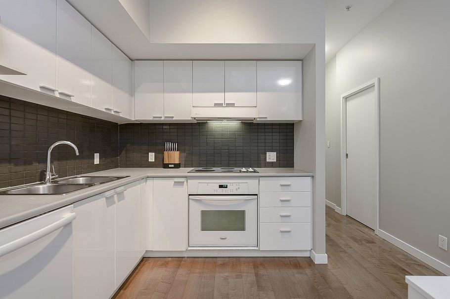 128 Dunsmuir Street Vancouver, BC - 6