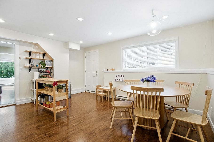 4938 Redonda Drive North Vancouver, BC - 22