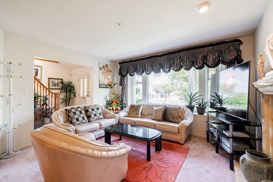 4111 Rupert Street Vancouver, BC - 3