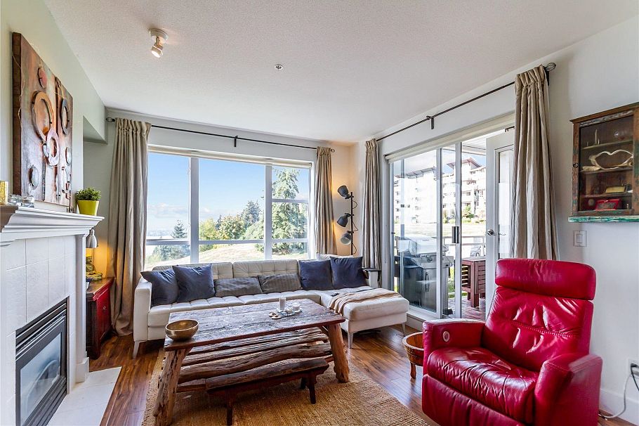 302 3608 Deercrest Drive North Vancouver, BC - 5