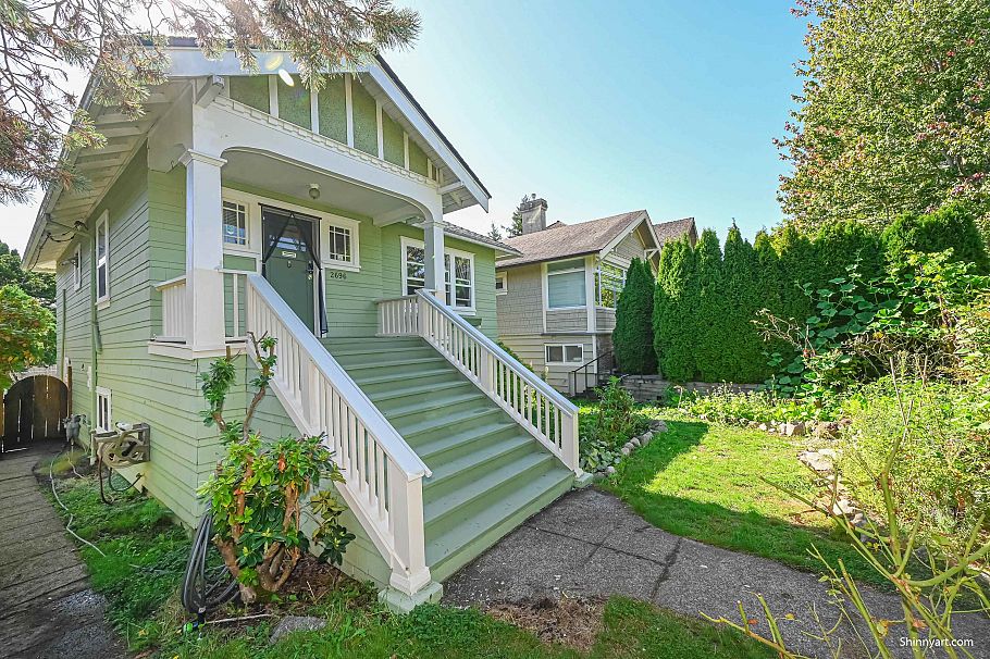 2696 W 42nd Avenue Vancouver, BC - 13