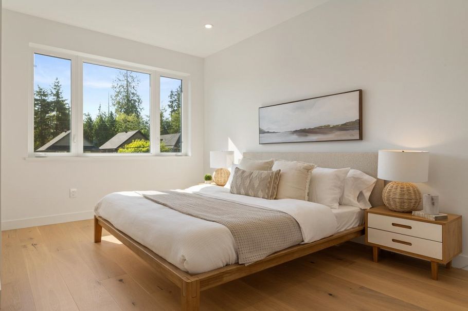 619 E 22nd Street North Vancouver, BC - 15