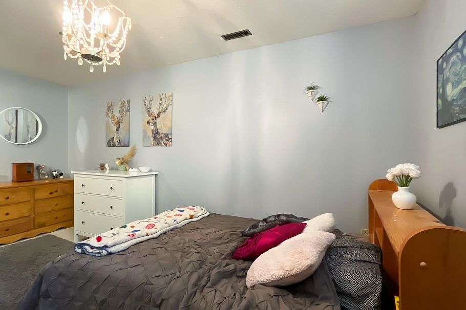 3651 Garibaldi Drive North Vancouver, BC - 37