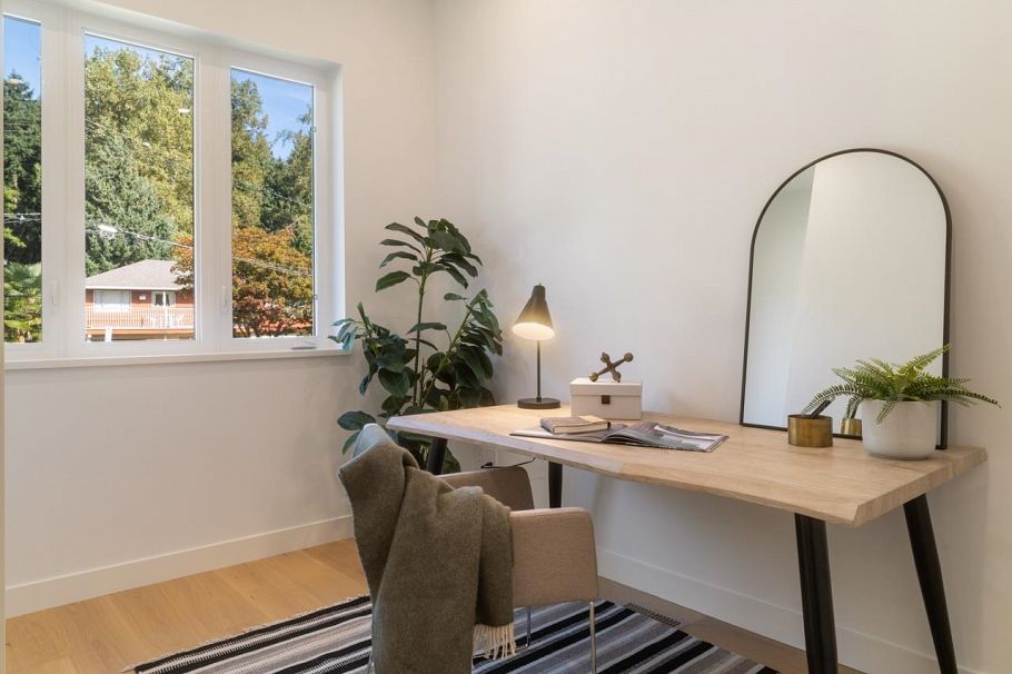 619 E 22nd Street North Vancouver, BC - 13