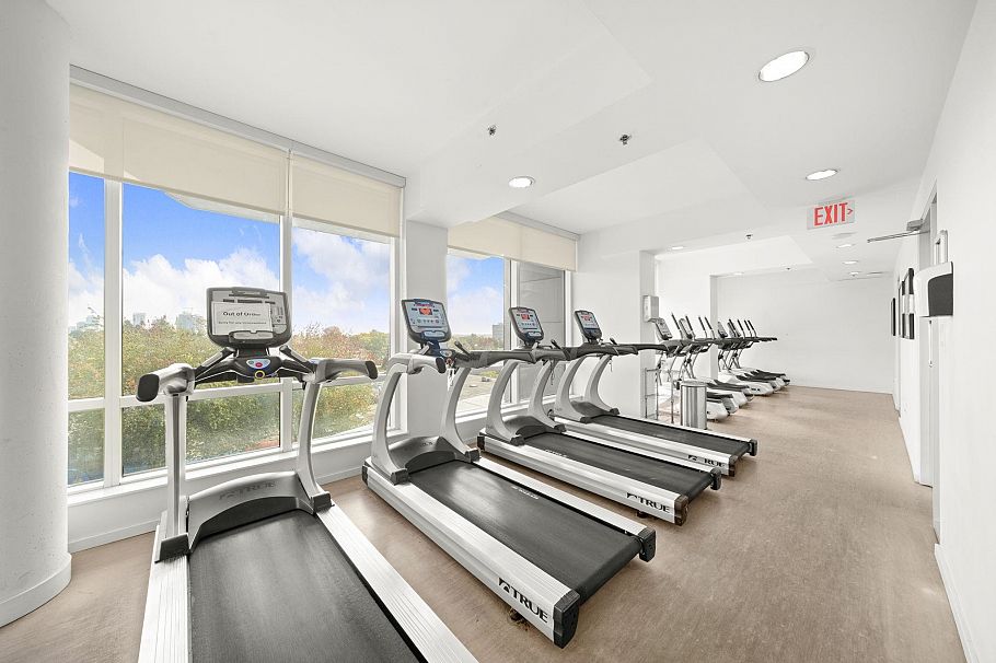 1808 8555 Granville Street Vancouver, BC - 27