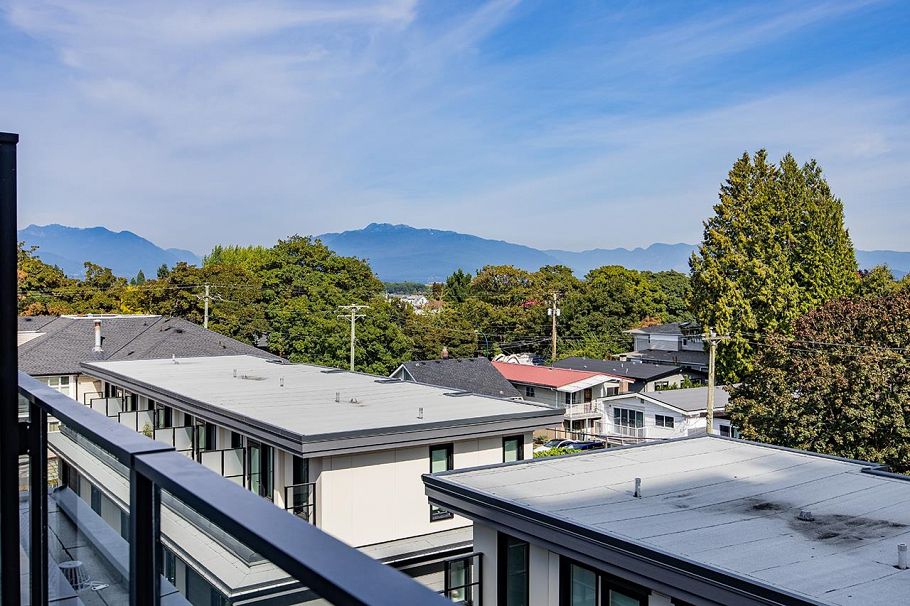 3956 Dumfries Street Vancouver, BC - 30