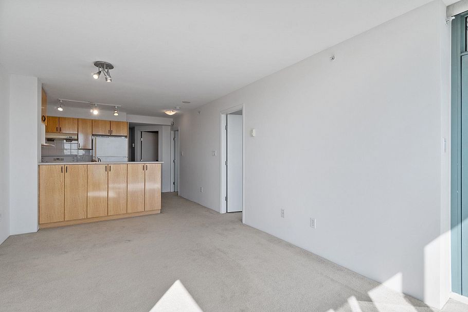 707 2763 Chandlery Place Vancouver, BC - 8