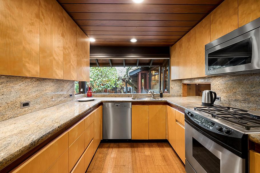 6821 Laurel Street Vancouver, BC - 14