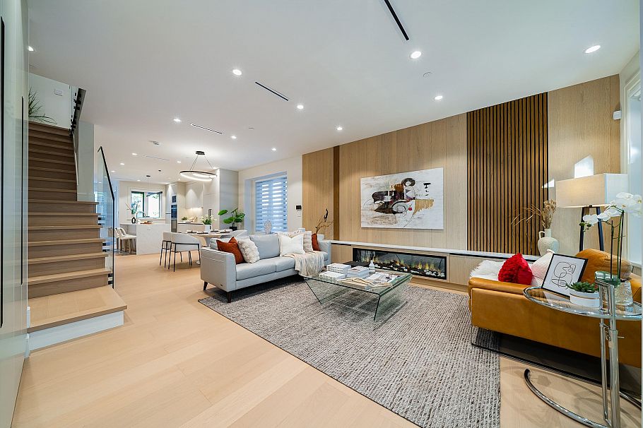 3847 W 26th Avenue Vancouver, BC - 4