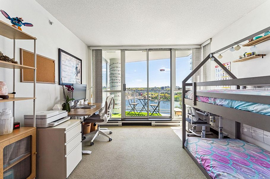 2201 1408 Strathmore Mews Vancouver, BC - 14