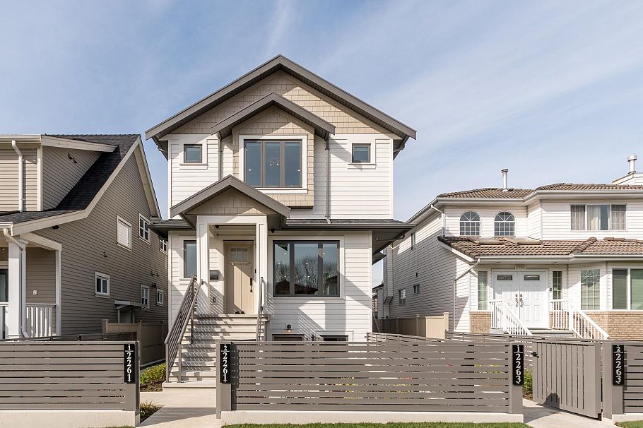 2261 E 35th Avenue Vancouver, BC - 2