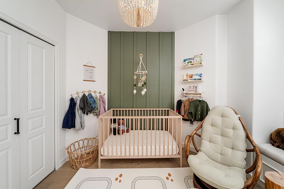 966 W 16th Avenue Vancouver, BC - 16