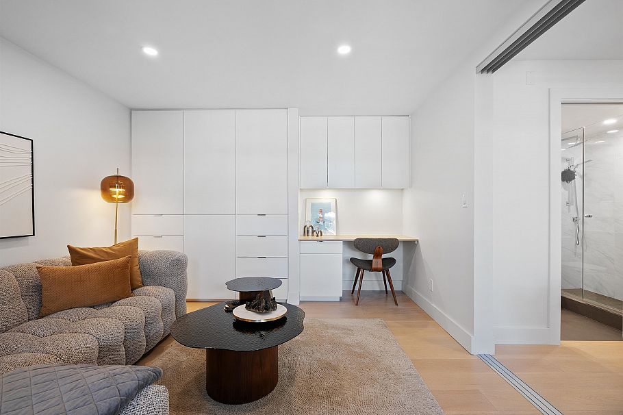 301 1350 Comox Street Vancouver, BC - 25