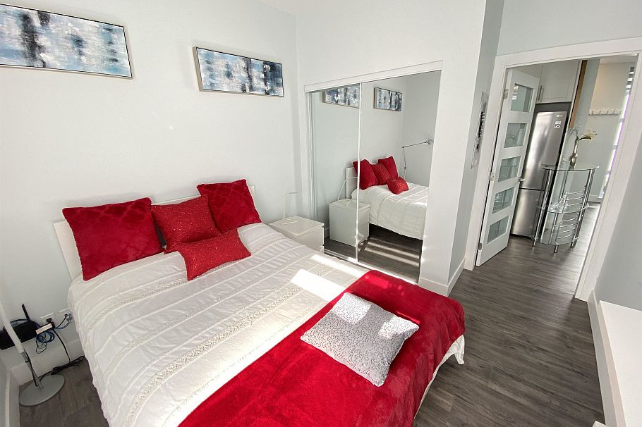 2460 E 19th Avenue Vancouver, BC - 27