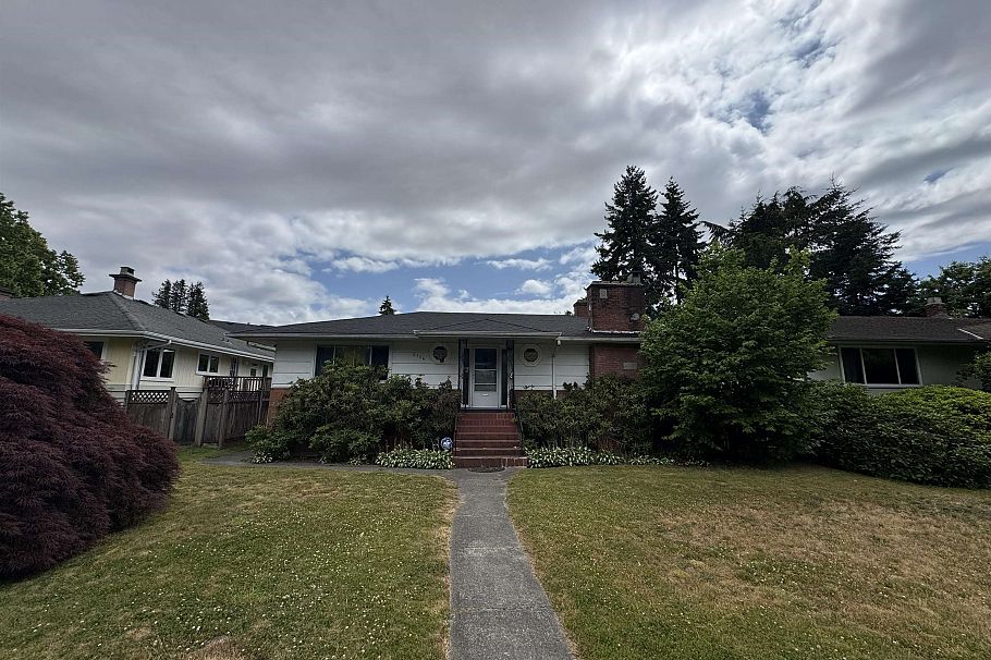 2134 W 53rd Avenue Vancouver, BC - 1