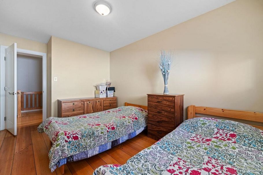 7292 Shawnee Place Vancouver, BC - 25