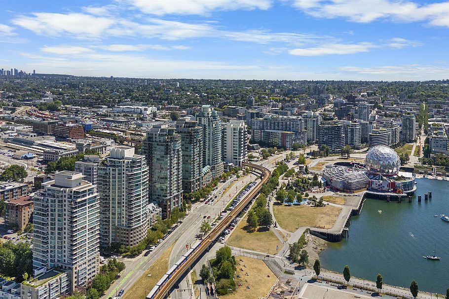 501 618 Abbott Street Vancouver, BC - 12