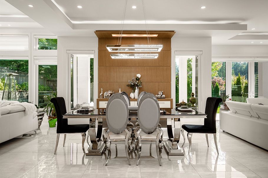 929 Canyon Boulevard North Vancouver, BC - 6