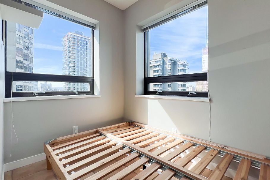 1502 1367 Alberni Street Vancouver, BC - 9