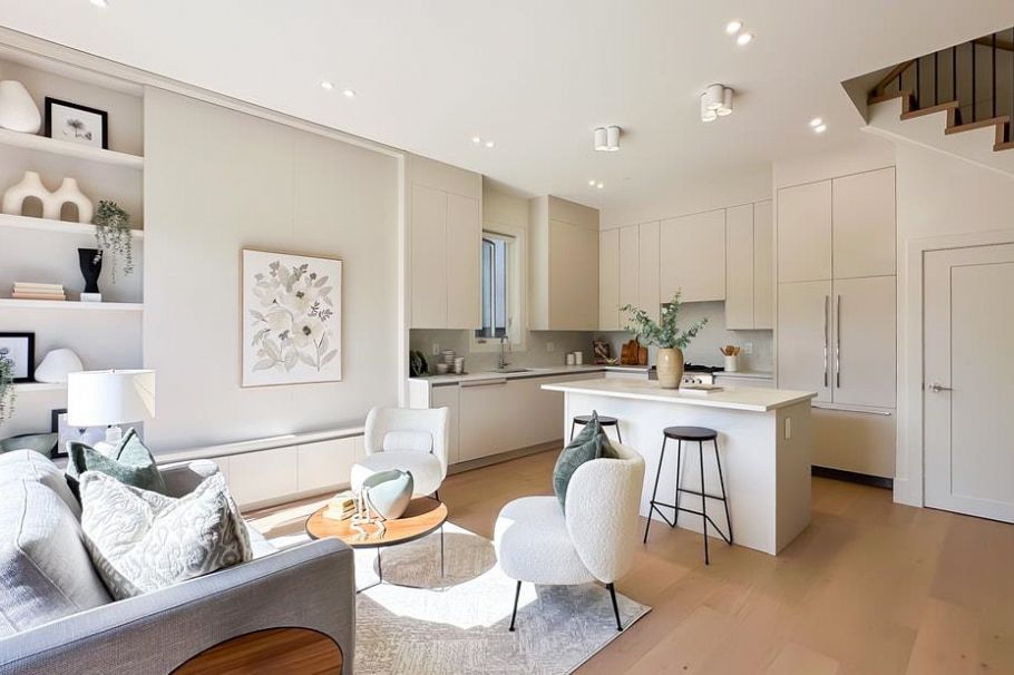 2919 Charles Street Vancouver, BC - 5