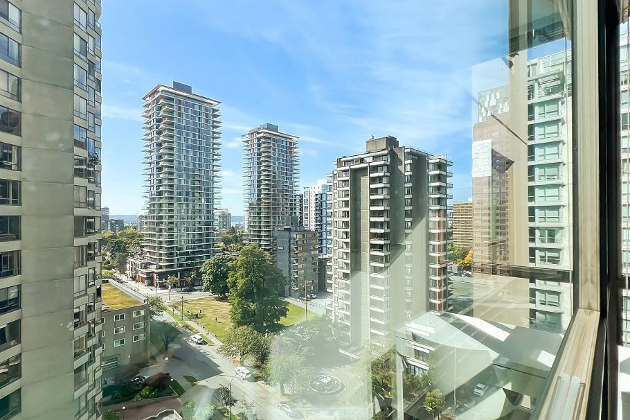 1502 1367 Alberni Street Vancouver, BC - 10