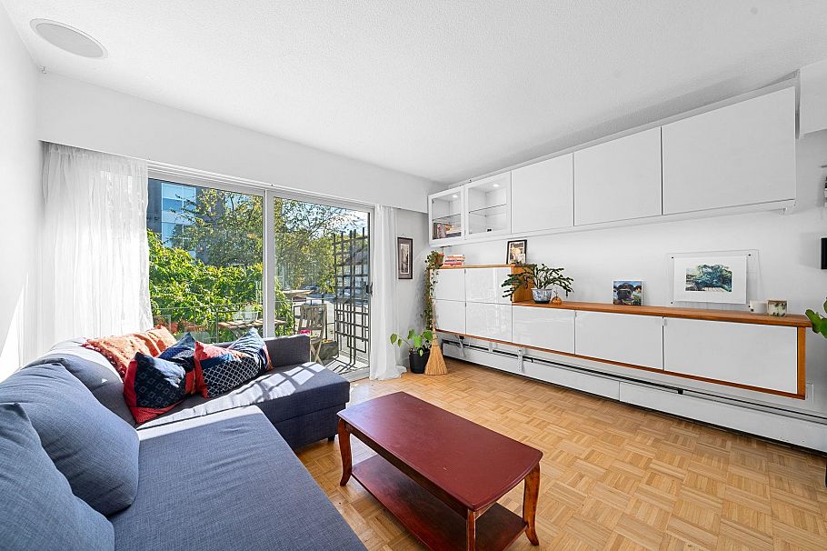 301 3680 Oak Street Vancouver, BC - 7