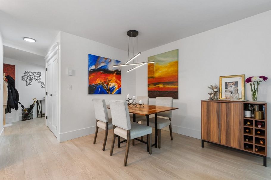 204 2410 Cornwall Avenue Vancouver, BC - 9