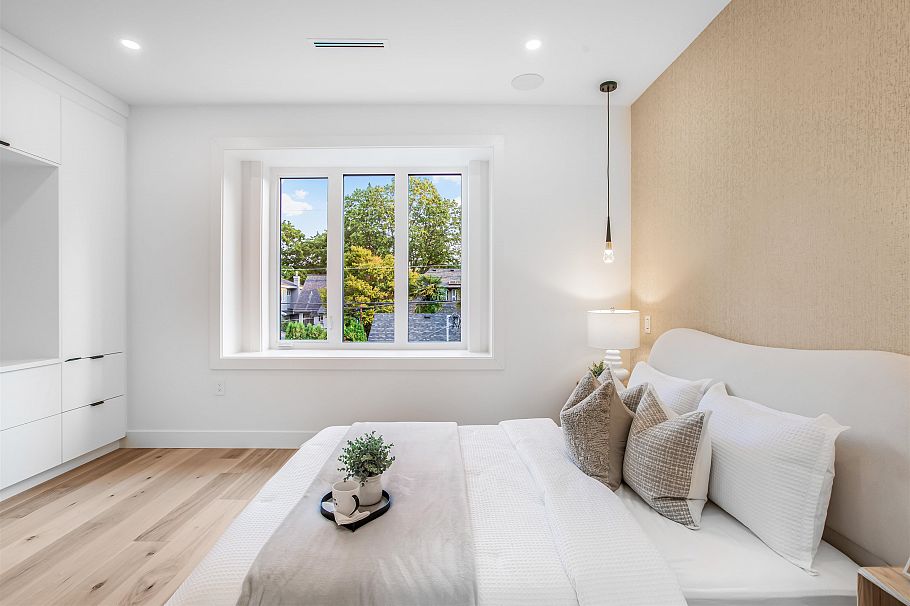 3338 W 14th Avenue Vancouver, BC - 28