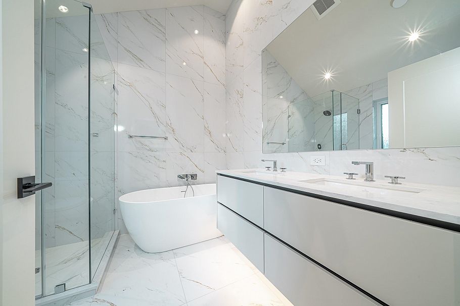 3849 W 26th Avenue Vancouver, BC - 18