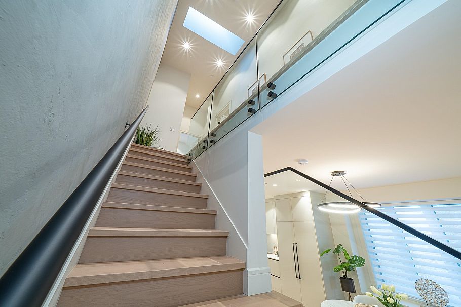 3849 W 26th Avenue Vancouver, BC - 14