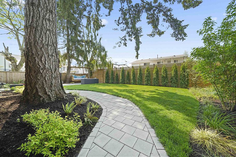 3130 Ivanhoe Street Vancouver, BC - 39