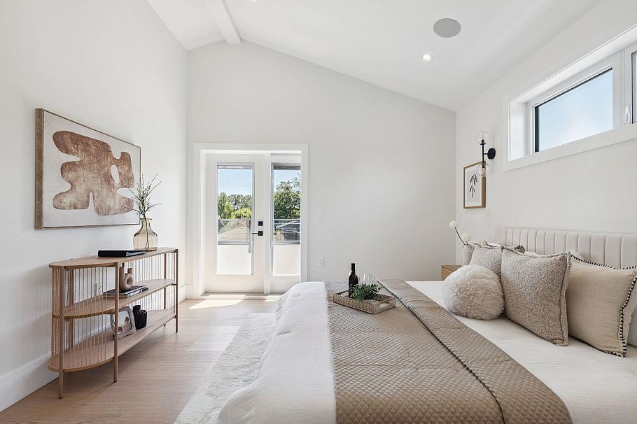 #2 2244 E 11th Avenue Vancouver, BC - 29